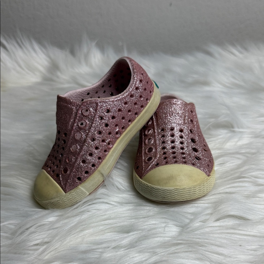 Native Kids Pink Slip-On Shoes